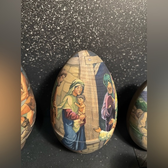 HAND PAINTED WOOD NESTING EGGS by Russian Artist (BEAUTIFUL ) - Picture 3 of 11